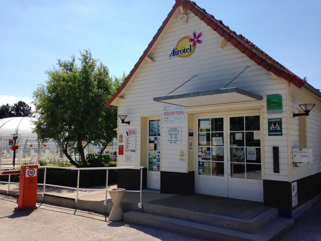 索姆河畔的圣瓦列里 沃尔里克露营旅馆酒店 外观 照片